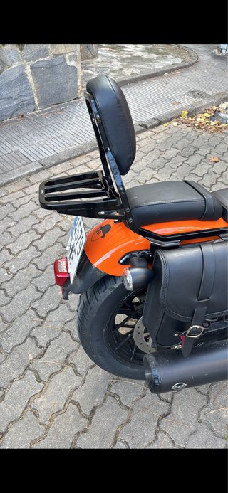 Harley-Davidson Naranja Cruiser