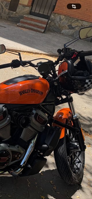Harley-Davidson Naranja Cruiser