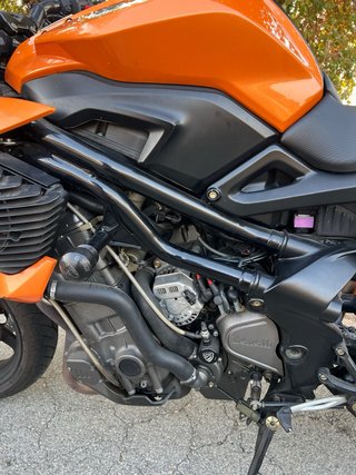 Benelli TNT 899S NAKED Naranja