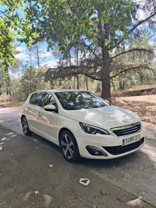 Peugeot 308 2016