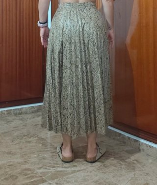 Falda plisada estampado serpiente nueva