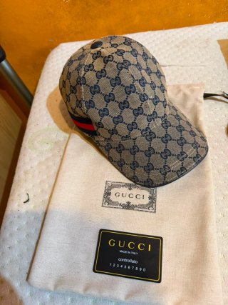 Gorra Gucci Beige