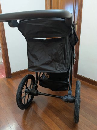 Carrito de bebé para correr Kinderkraft Helsi