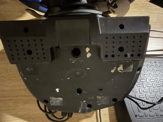 Volante e Pedali Thrustmaster T150 per PS4
