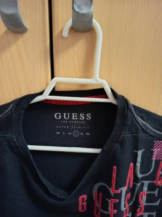 Camiseta Guess Hombre Negra Estampada