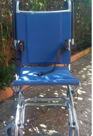 SILLA DE RUEDAS PARA INTERIOR