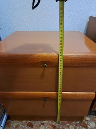 2 Comodini in Legno