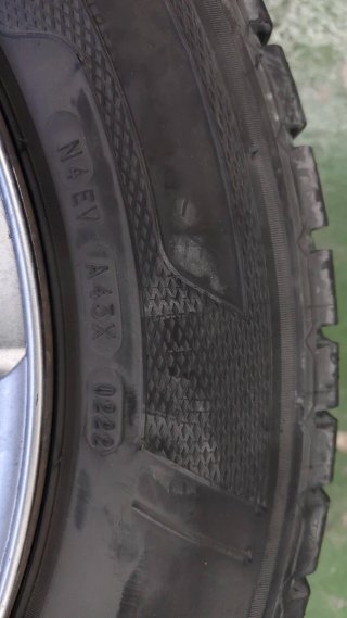 Neumáticos con llantas Mercedes Vito/Viano