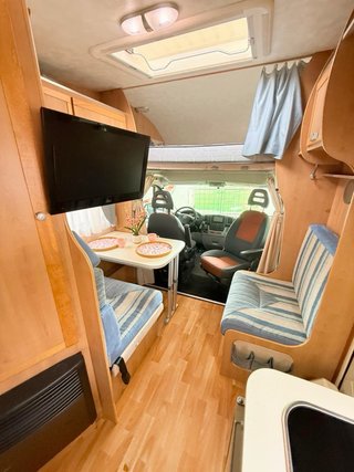 Autocaravana Capuchina 5,90m