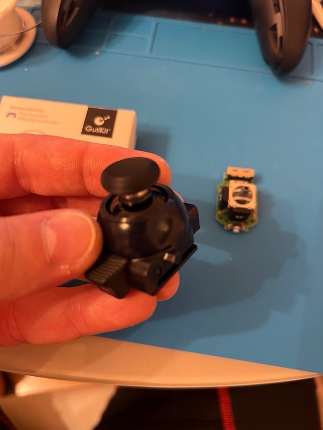 GuliKit TMR Electromagnetic Joystick edge ps5