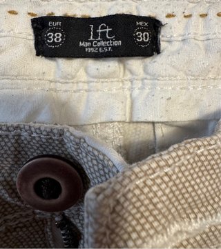 Pantalón Corto Beige Lefties