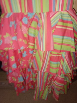 Vestido Flamenca Rayas y Flores