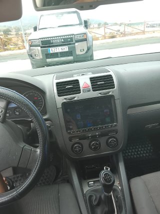 Volkswagen Golf 2004