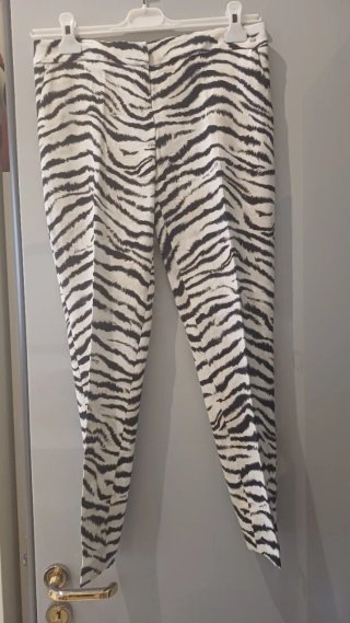 Pantalone beige e nero  fantasia zebrato