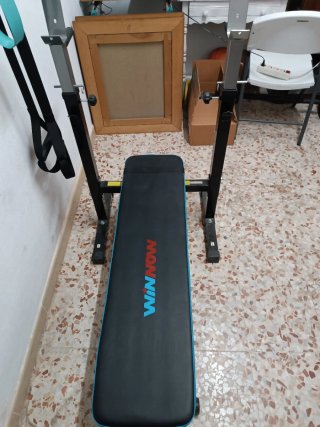 Conjunto de utensilios para hacer deporte.