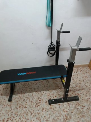 Conjunto de utensilios para hacer deporte.