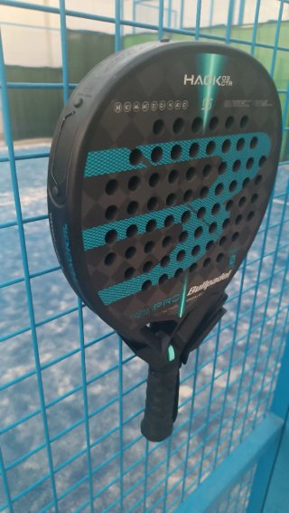 Bullpadel Hack CTR prácticamente nueva