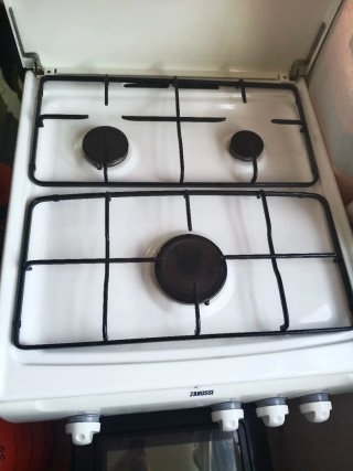 Cocina de gas Zanussi con horno, Urge