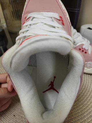 Zapatillas Jordan Air 3 Rosa y Blanco