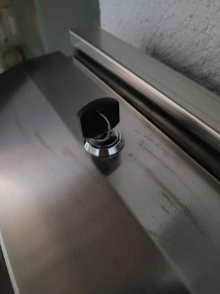 Lavamanos profesional a pedal de acero inoxidable