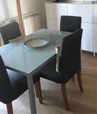 Set 4 sedie sfoderabili IKEA modello Henriksdal