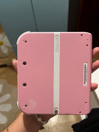 Nintendo 2DS + tomodachi life
