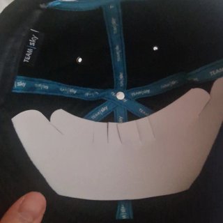 Gorra de podium de equipo ciclista team sky