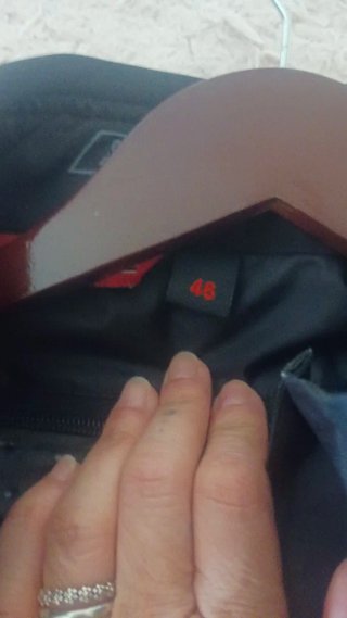 Chaqueta motera