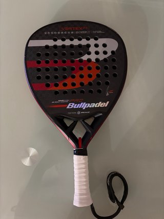 Pala de pádel Bullpadel Vertex 03 2022 Juan Tello