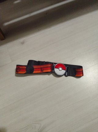 Cinturón Pokémon con cierre de bola