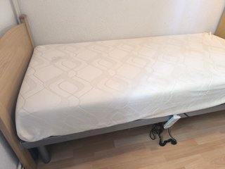 Cama articulada TECH AIR eléctrica + colchón visco