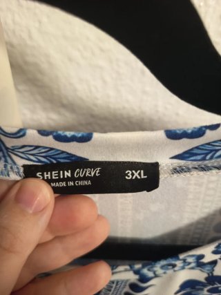 Lote 4 Camisetas SHEIN Manga Corta Talla 3XL