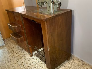 Máquina de coser Wertheim Retro