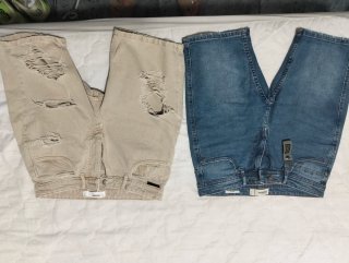 Pantalones Pull&Bear Talla 40 los 2 ,15 euros