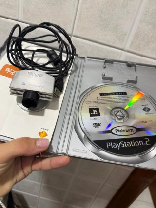 EyeToy Play 2 per PlayStation 2 con telecamera