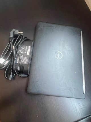 Portátil Dell Latitude E5470 i5 8GB RAM SSD 256GB