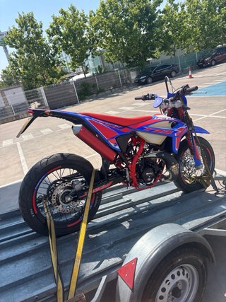 Beta Track 50