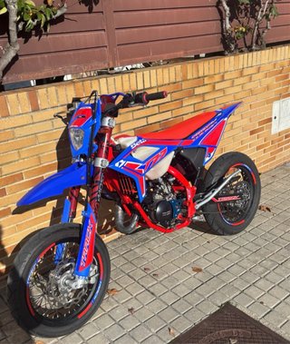 Beta Track 50