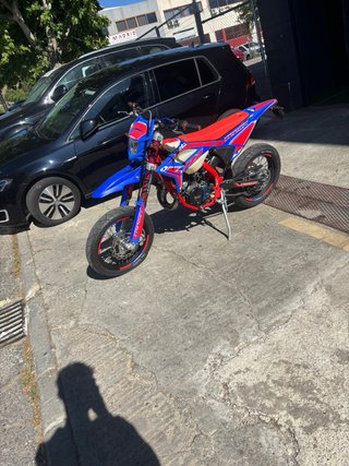 Beta Track 50