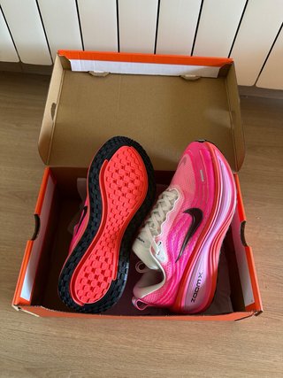 Zapatillas Nike Vomero 18 Plus NEW