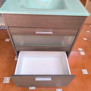 Mueble de baño con espejo