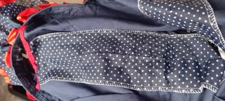 Vestido de gitana azul marino con lunares blancos