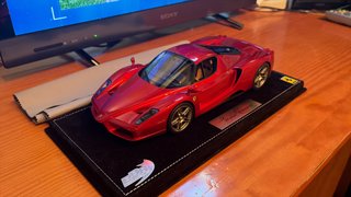 Maqueta Ferrari Enzo BBR Edición Limitada