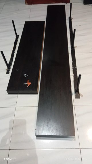 2 Baldas Flotantes Ikea Negras