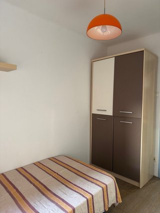 Se Alquila Habitación
