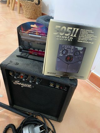 Guitarra Eléctrica Sonora Clásica + Accesorios