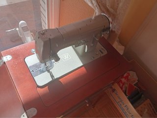Máquina de coser Wertheim