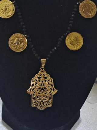 Collar Hamsa con Monedas Doradas
