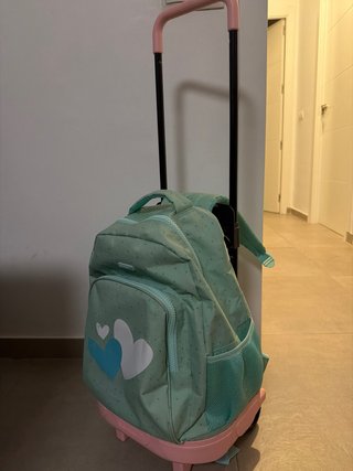 Mochila escolar con carrito