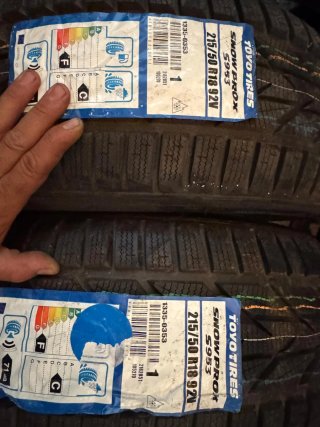 Neumáticos Toyo Snowprox S953 215/50 R18 92V